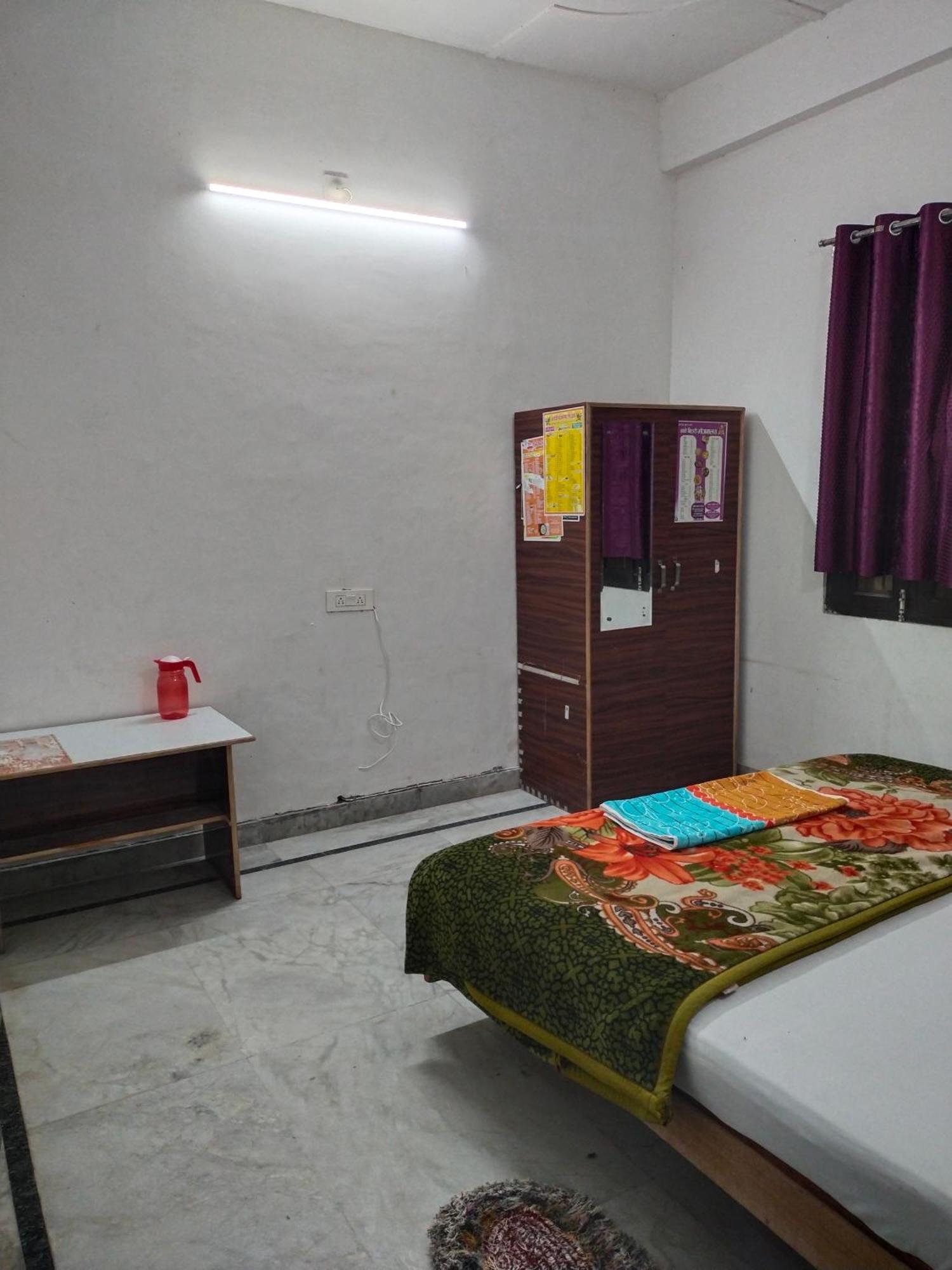 Hotel Shri Ji Kripa Kunj Vrindāvan Exterior foto